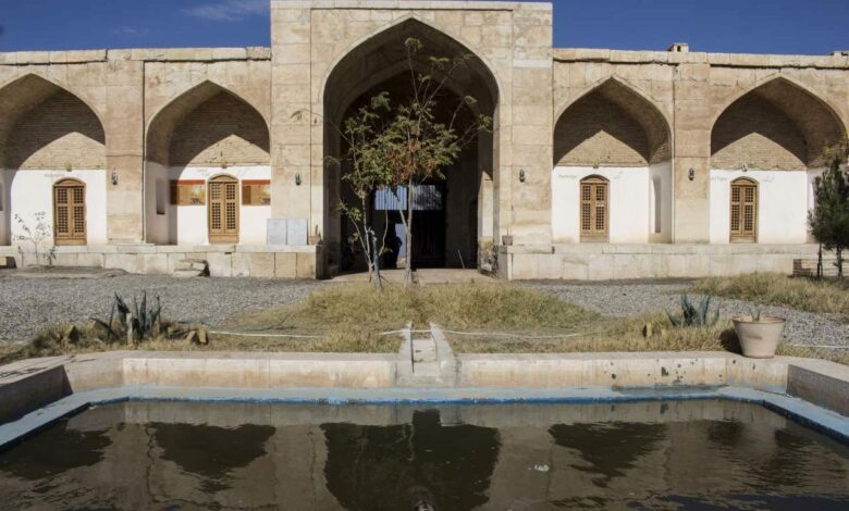 مناطق بیابانی و مرکزی در انتظار مسافران پاییزی مناطق بیابانی و مرکزی در انتظار مسافران پاییزی