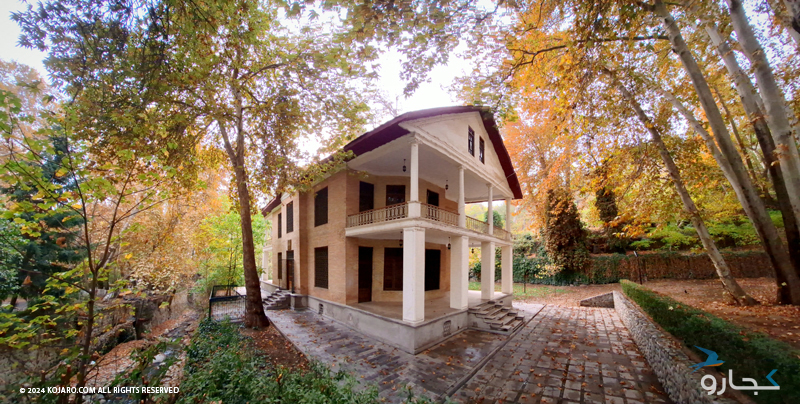 پاییز در کاخ سعدآباد