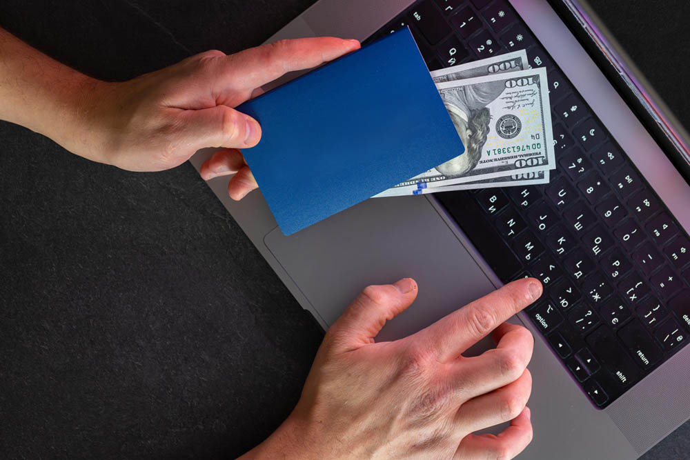 چگونه دفتر مهاجرتی خود را به برند تبدیل کنیم؟ ثبت موسسه مهاجرتی