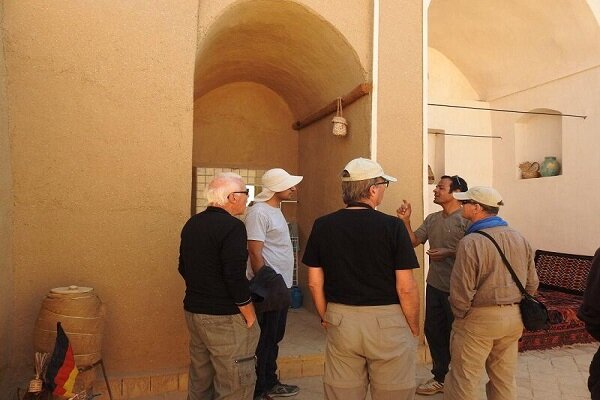 ۶ میلیون گردشگر خارجی به ایران آمدند