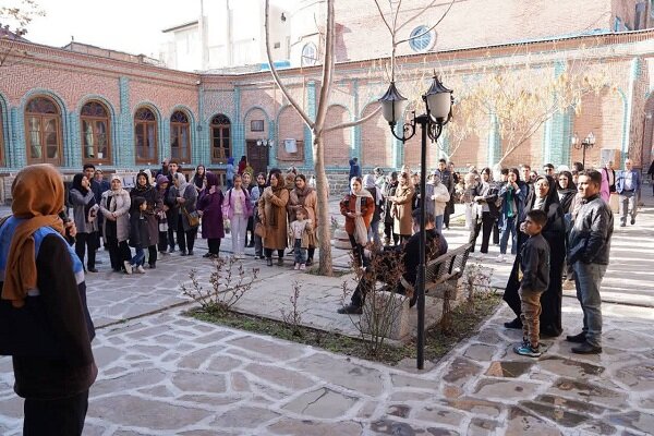 استقبال گرم گردشگران نوروزی از ارومیه شهر ۴۰۰۰ ساله، شهر آب و آیینه