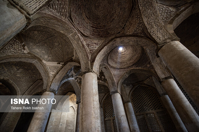 مسجدی که روایتگر هزار سال معماری اسلامی و ایرانی است