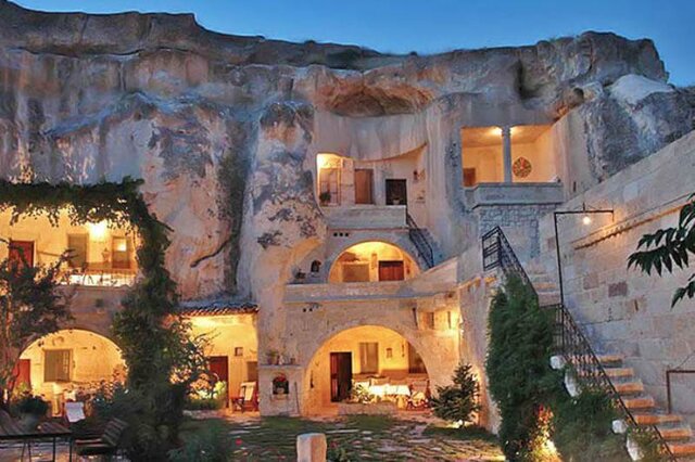 بیش از ۳ میلیون و ۲۶۳ هزار گردشگر از جاذبه‌های گردشگری آذربایجان شرقی بازدید کردند