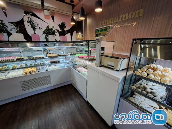کافه قنادی سینامون