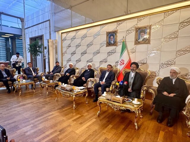 نماینده ولی فقیه در امور حج و زیارت به عربستان رفت 