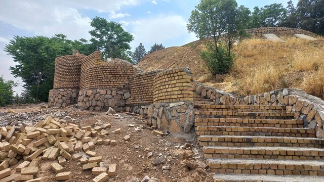 تخریب یک تپه باستانی در خرم‌آباد؛ از انکار تا تایید!