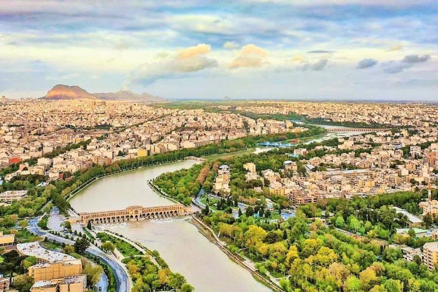 اصفهان؛ ماورای نقش‌جهان