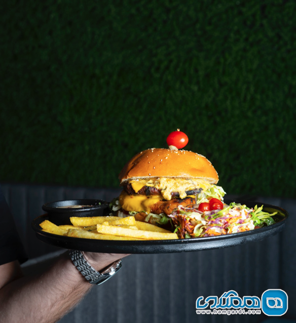 باغ رستوران سیلک رود: شبی خاطره انگیز با موسیقی زنده 2