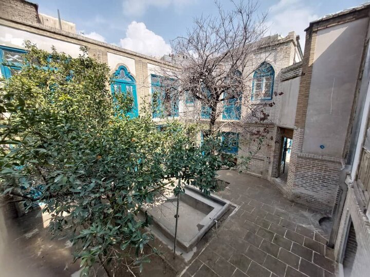 بازگشایی کاخ نیاوران و صدور سند هشت بهشت اصفهان