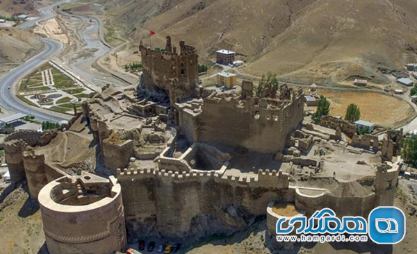 قلعه هوشاپ (خوشاب)