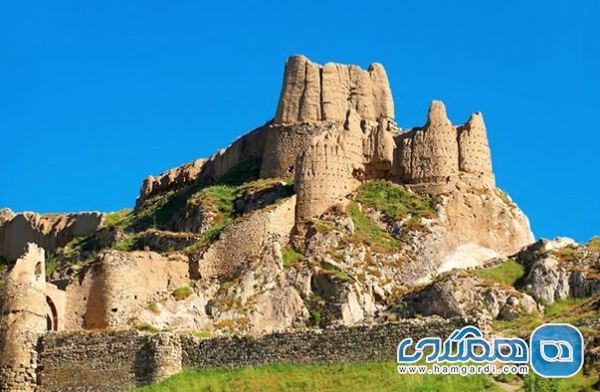 تور وان از خوی تابستان 1404: سفری شاد، خنک و پرخرید قلعه وان