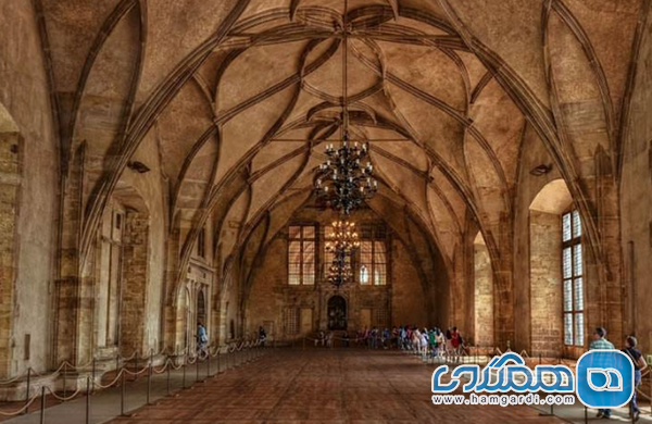 تور پراگ پاییز 1404: سفر به شهر افسانه ها قلعه پراگ