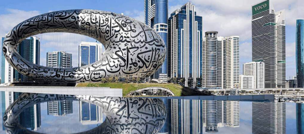 برنامه ریزی سفر و گشت و گذار: جاذبه ها و حمل و نقل