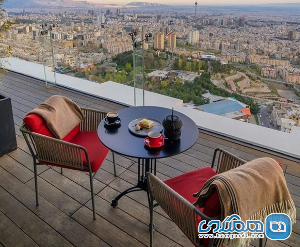 بهترین کافه های فضای باز غرب تهران برای فصل پاییز 1404