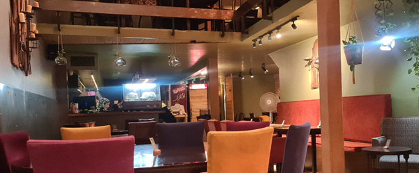 کافه هنر: پاتوقی ماندگار در قلب تپنده فرهنگ تهران