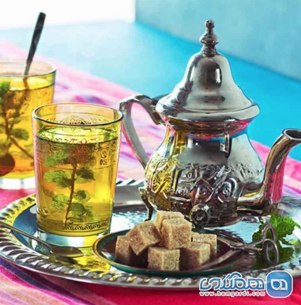 آشنایی کوتاه با شماری از محبوب ترین کافه های سنندج در مهر 1404 الحمرا، متخصص دمنوش ها
