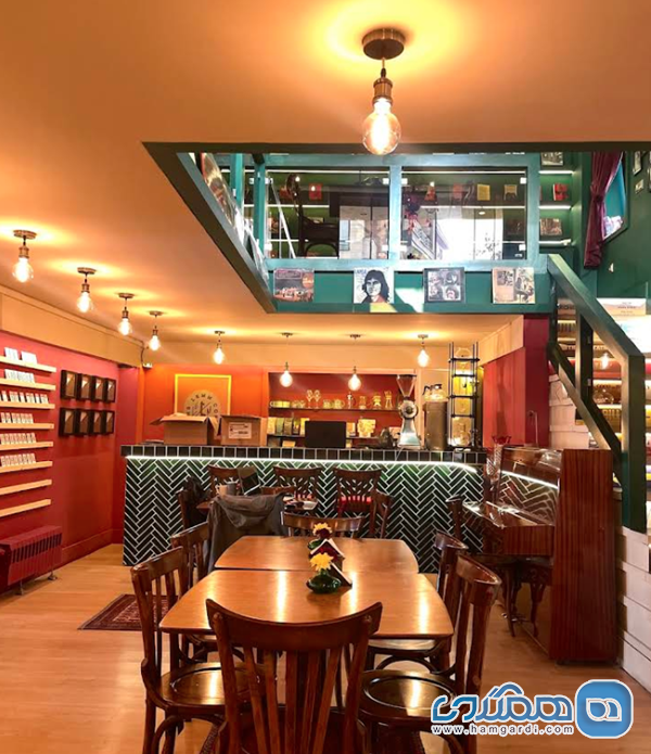 کیفیت سرویس و دکوراسیون (لوکس یا دنج): عامل تعیین کننده فضای رقابتی