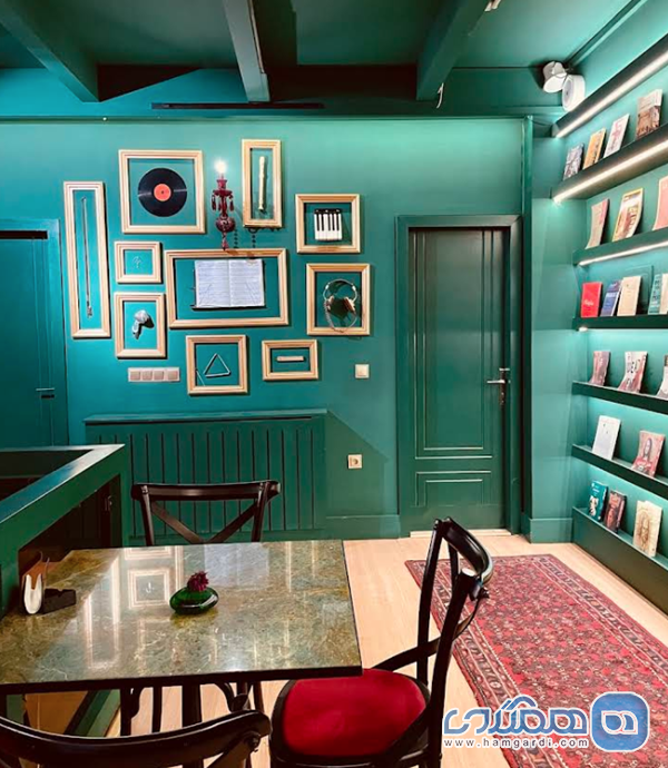 کافه گالری هاگ (Hug Cafe Gallery): آرامش در دل هنر