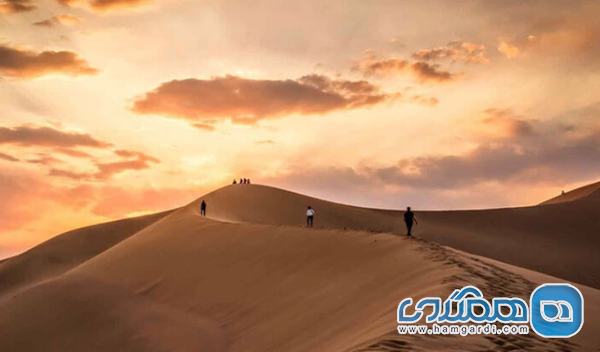 کویر حلوان و روستای نایبند