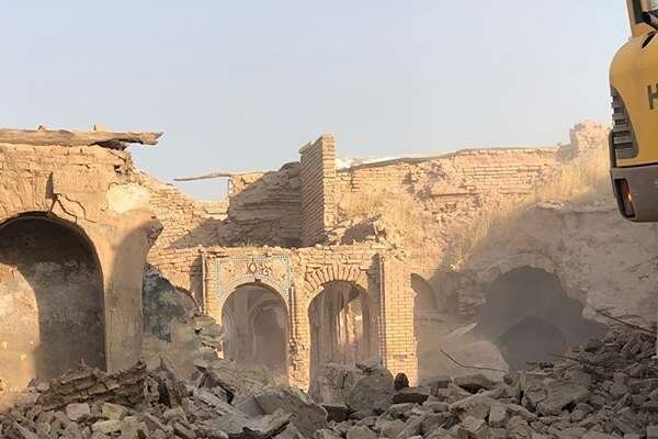 تخریب خانه تاریخی در کرمان؛ گنجینه فراموش شده در قلب شهر تاریخی