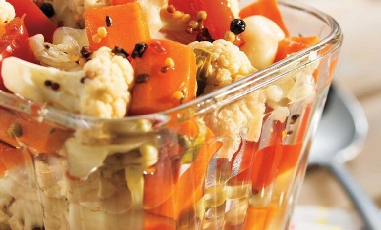 طرز تهیه ترشی هفت بیجار خوشمزه با کمترین مواد در خانه طرز تهیه ترشی هفت بیجار خوشمزه با کمترین مواد در خانه