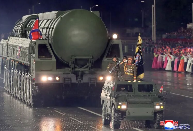 رونمایی از مخوف‌ترین موشک اتمی کره شمالی