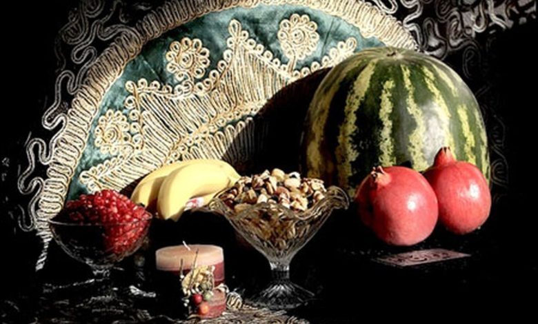 خوردن هندوانه در شب یلدا چه حکمتی دارد؟ خوردن هندوانه در شب یلدا چه حکمتی دارد؟