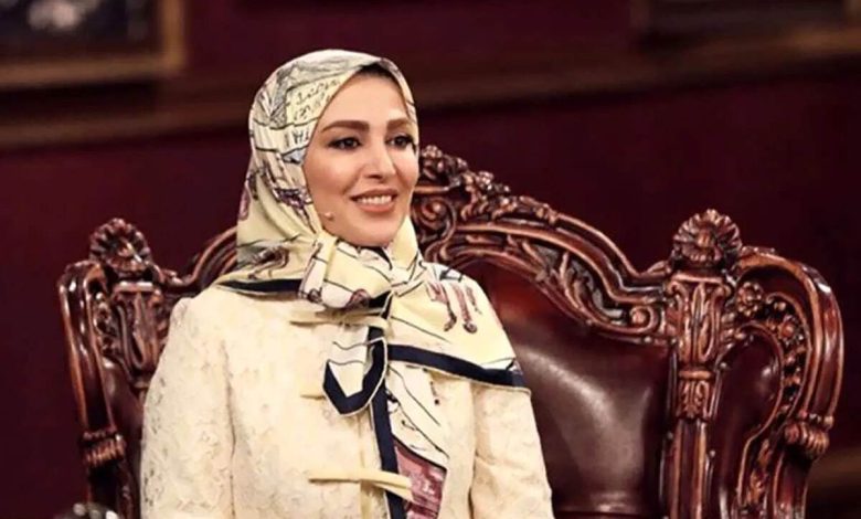 دفاع ژیلا صادقی از برخورد نیروهای امنیتی با معترضین / پلیس با مخلّان امنیت برخورد کند + فیلم دفاع ژیلا صادقی از برخورد نیروهای امنیتی با معترضین / پلیس با مخلّان امنیت برخورد کند + فیلم