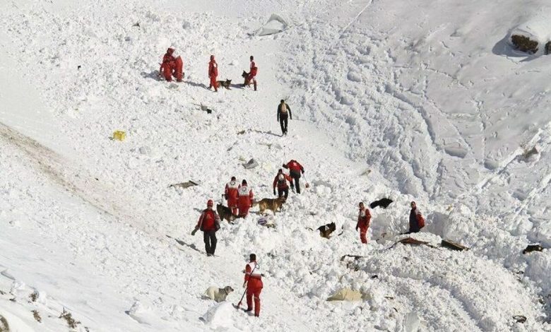جستجو برای یافتن کوهنورد مفقود شده در توچال + فیلم جستجو برای یافتن کوهنورد مفقود شده در توچال + فیلم