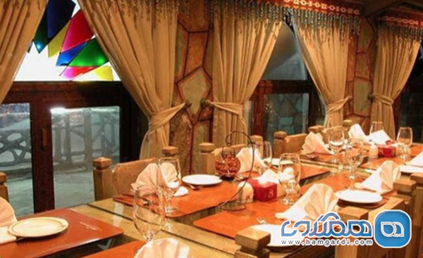 رستوران سنتی کوهستان: هم نشینی با طبیعت و موسیقی