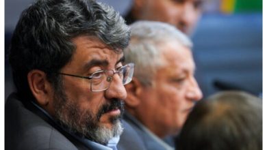 تحلیل جنجالی فواد ایزدی از مذاکره ایران و آمریکا / به اسم اصولگرایی و حضرت آقا مذاکره می‌کنیم!