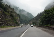 جاده هراز یکطرفه شد/ هشدار پلیس راهور به مسافران+ فیلم