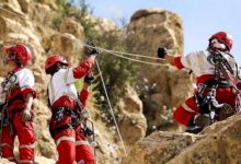 تلاش‌های تیم‌های امداد و نجات هلال احمر برای یافتن نوجوان ۱۳ ساله