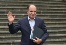 تخلفات جزئی در بازار کالاهای اساسی؛ وزیر جهاد کشاورزی از نظارت مستمر خبر داد