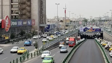 اشتباه عجیب روی بیلبورد نصب شده در خیابان‌های تهران خبرساز شد+ عکس
