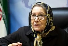 مینو محرز هشدار داد/ مراقب ابولا باشید