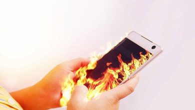 لحظه آتش گرفتن تلفن همراه در باشگاه ورزشی + فیلم