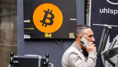 بیت‌کوین از جمع ۱۰ دارایی برتر خارج شد
