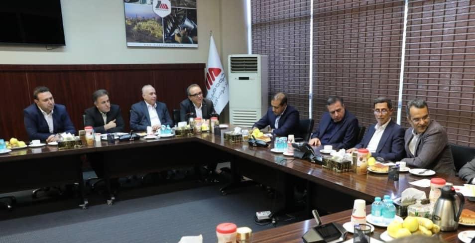 مشارکت راهبردی بانک صادرات ایران در «سازندگی نوین» و «جهاد اقتصادی»؛ تأمین مالی توسعه زیرساختهای انرژی با تمرکز بر نیروگاههای تجدیدپذیر مشارکت راهبردی بانک صادرات ایران در «سازندگی نوین» و «جهاد اقتصادی»؛ تأمین مالی توسعه زیرساختهای انرژی با تمرکز بر نیروگاههای تجدیدپذیر