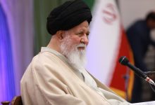حمایت علم‌الهدی از دولت پزشکیان/ تقابل با رئیس‌جمهور و وزرا، ناسازگار با ولایتمداری است