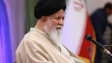 حمایت علم‌الهدی از دولت پزشکیان/ تقابل با رئیس‌جمهور و وزرا، ناسازگار با ولایتمداری است