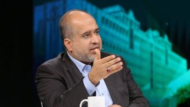 انتقاد خضریان از تبدیل کردن پیام رهبری به ابزار دو قطبی سازی اجتماعی انتقاد خضریان از تبدیل کردن پیام رهبری به ابزار دو قطبی سازی اجتماعی