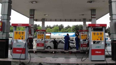 کارتخوان‌ها از کار افتادند/ آغاز سوخت‌گیری با پول نقد تا اطلاع ثانوی