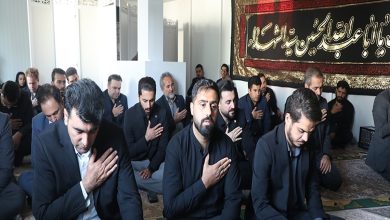 طنین زیارت عاشورا در ساختمان مرکزی مؤسسه اعتباری ملل در ایام محرم