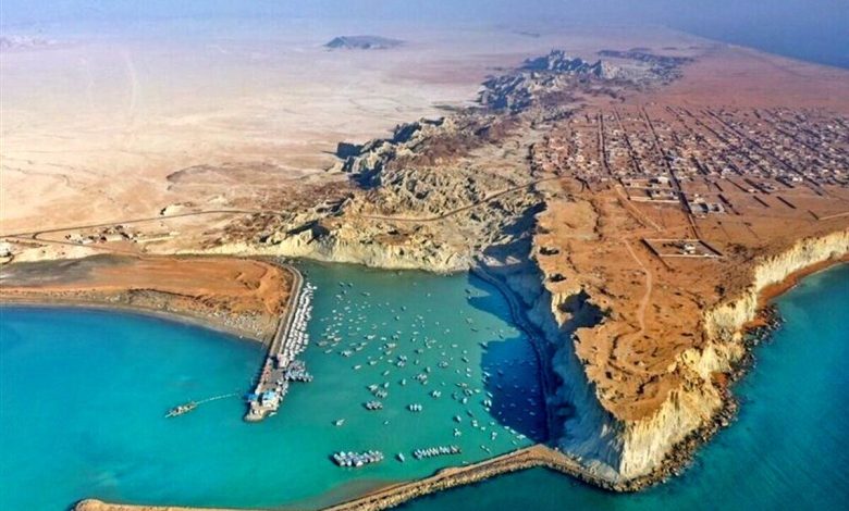 سیریک در صدر خبرها | تصاویر جدید از حمله آمریکا به لنج باری + فیلم سیریک در صدر خبرها | تصاویر جدید از حمله آمریکا به لنج باری + فیلم