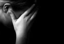 چرا به کسی که آزارمان می‌دهد وابسته می‌مانیم؟