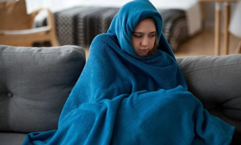 چرا بعضی افراد همیشه سردشان است؟ / عوامل مؤثر در احساس سرمای مداوم چرا بعضی افراد همیشه سردشان است؟ / عوامل مؤثر در احساس سرمای مداوم