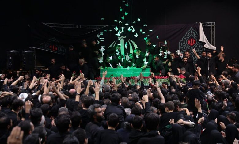 پوستر جدید سایت KHAMENEI.IR رونمایی شد + عکس پوستر جدید سایت KHAMENEI.IR رونمایی شد + عکس