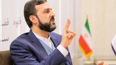 هشدار غریب‌آبادی درباره حرکت نظامی در تنگه هرمز