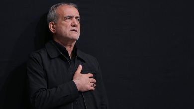حضور مسعود پزشکیان در مراسم تشییع رهبر شهید + فیلم حضور مسعود پزشکیان در مراسم تشییع رهبر شهید + فیلم